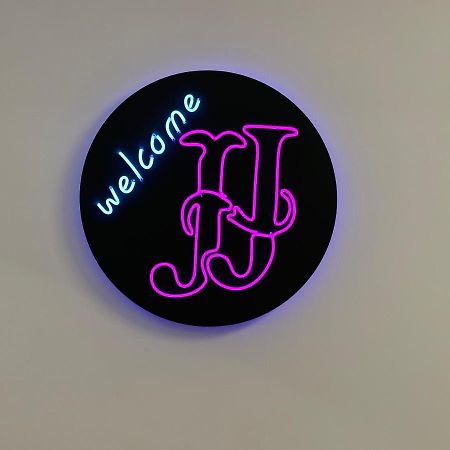 Jj Volos Luxury Center Home المظهر الخارجي الصورة