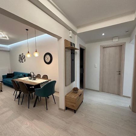 Jj Volos Luxury Center Home المظهر الخارجي الصورة
